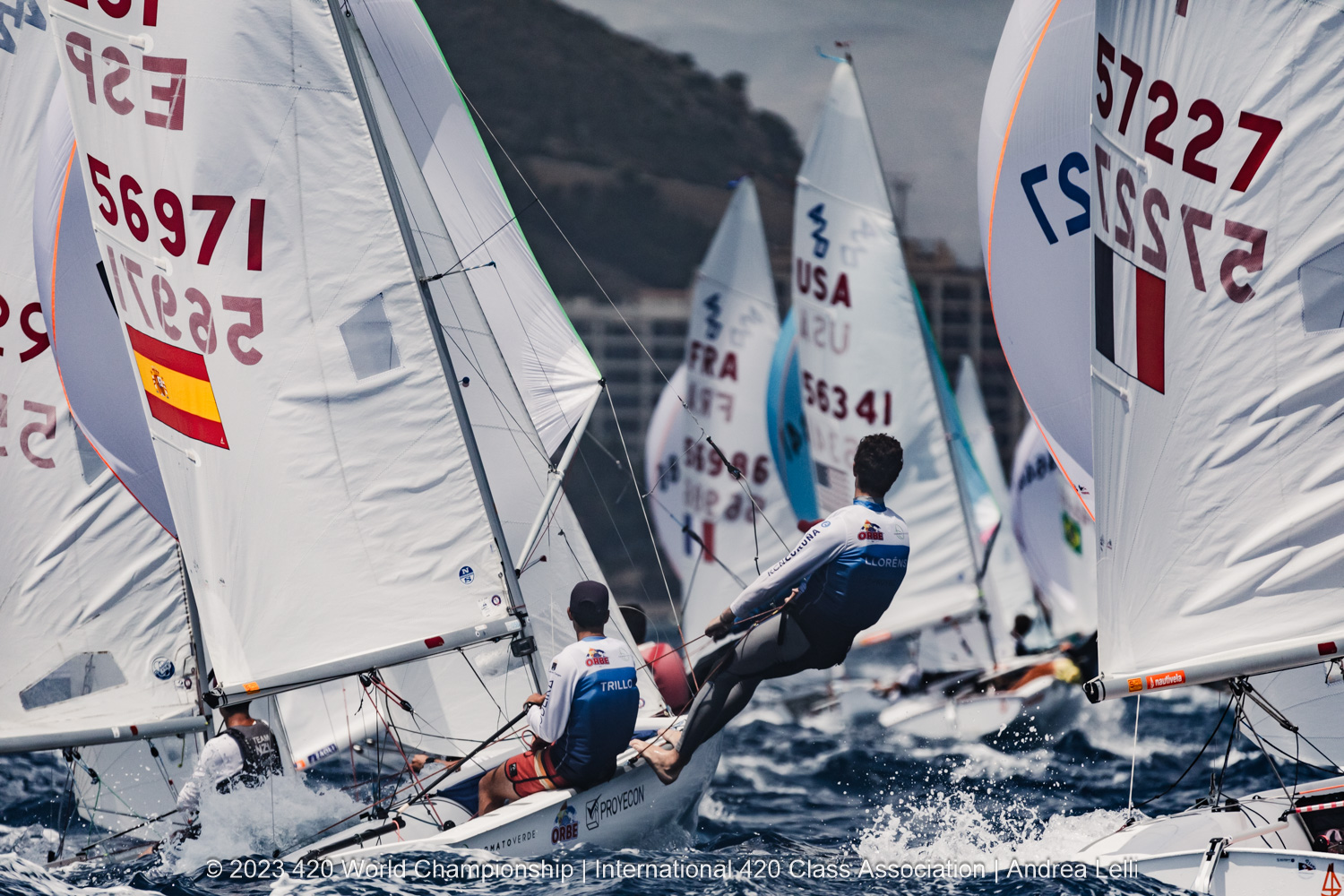 Sp 420 Jadralna zveza Slovenije | Na SP 420 naši ostajajo v boju za medalje ...